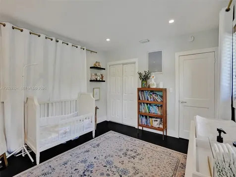 1912 NE 119th Road North Miami FL 33181