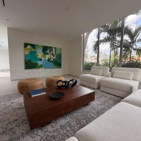 2100 S Miami Avenue Miami FL 33129