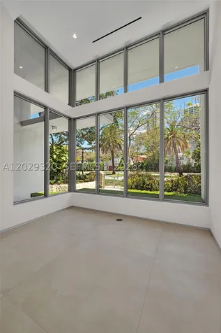2100 S Miami Avenue Miami FL 33129