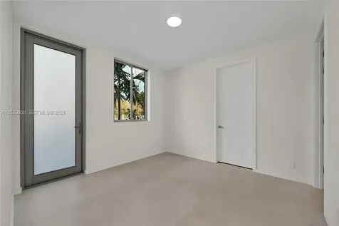 2100 S Miami Avenue Miami FL 33129