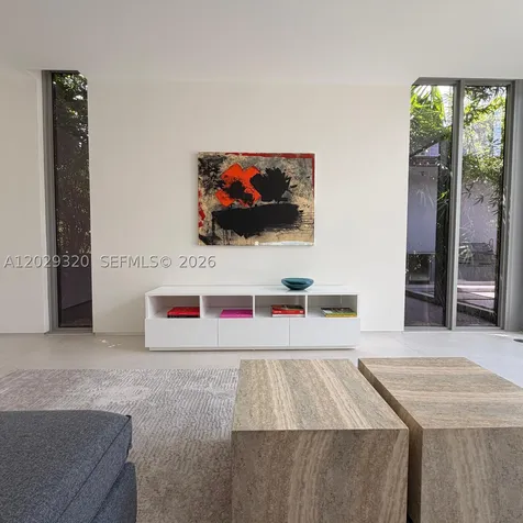 2100 S Miami Avenue Miami FL 33129
