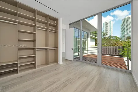 2100 S Miami Avenue Miami FL 33129