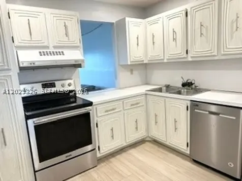 8101 SW 24th Court Davie FL 33324