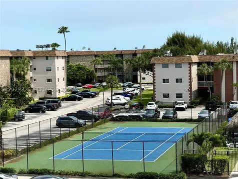 8101 SW 24th Court Davie FL 33324