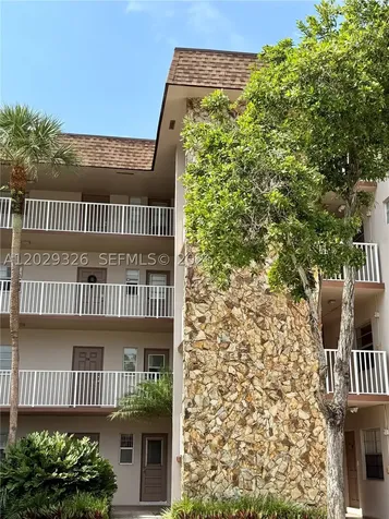 8101 SW 24th Court Davie FL 33324