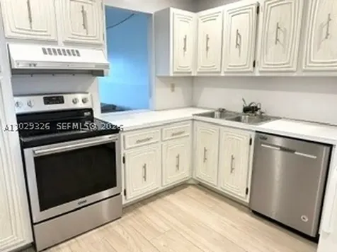 8101 SW 24th Court Davie FL 33324