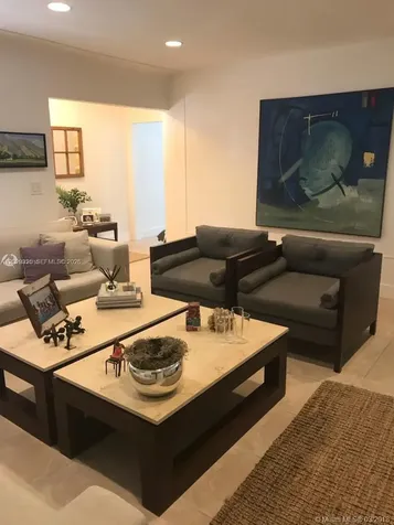 931 Placetas Avenue Coral Gables FL 33146