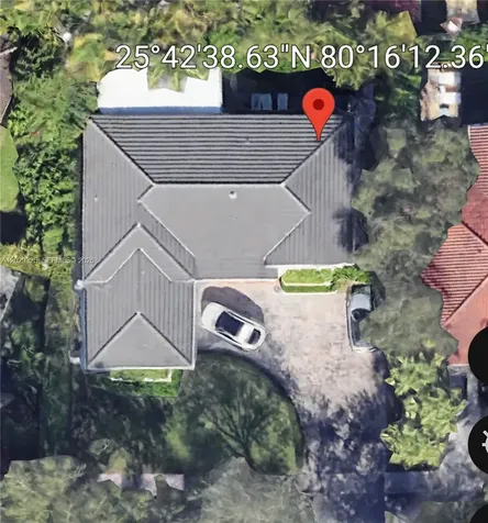 931 Placetas Avenue Coral Gables FL 33146