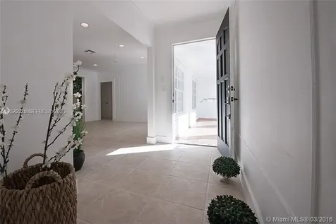 931 Placetas Avenue Coral Gables FL 33146