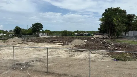 SW 213th Avenue Miami FL 33187