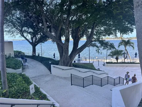 2333 Brickell Avenue Miami FL 33129