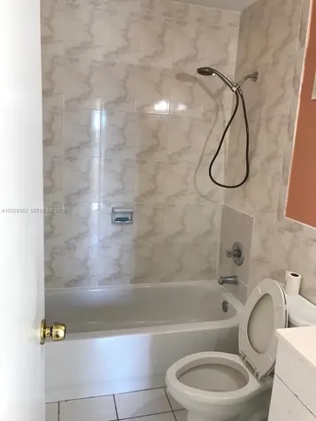 5505 NW 7th Street Miami FL 33126