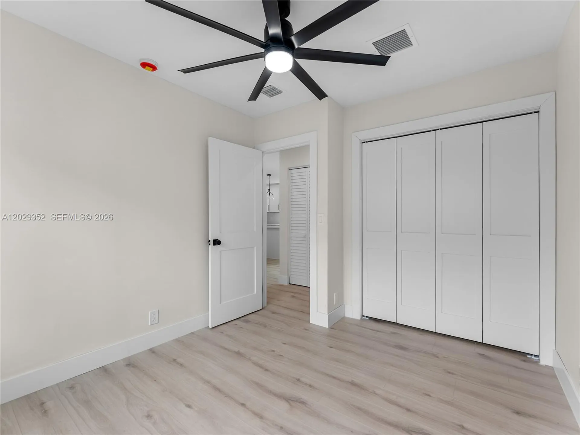 801 S Palmway Lake Worth FL 33460