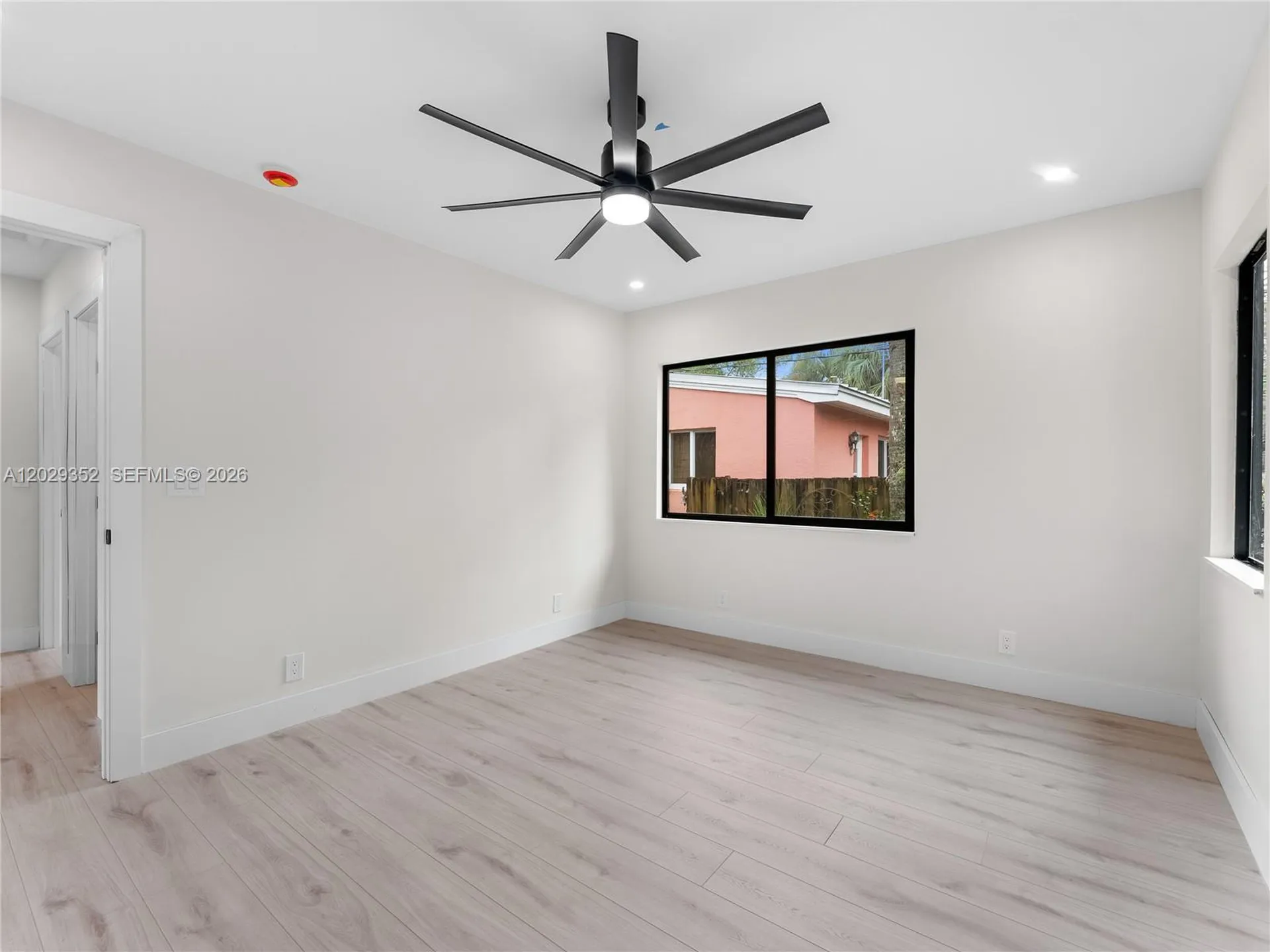 801 S Palmway Lake Worth FL 33460