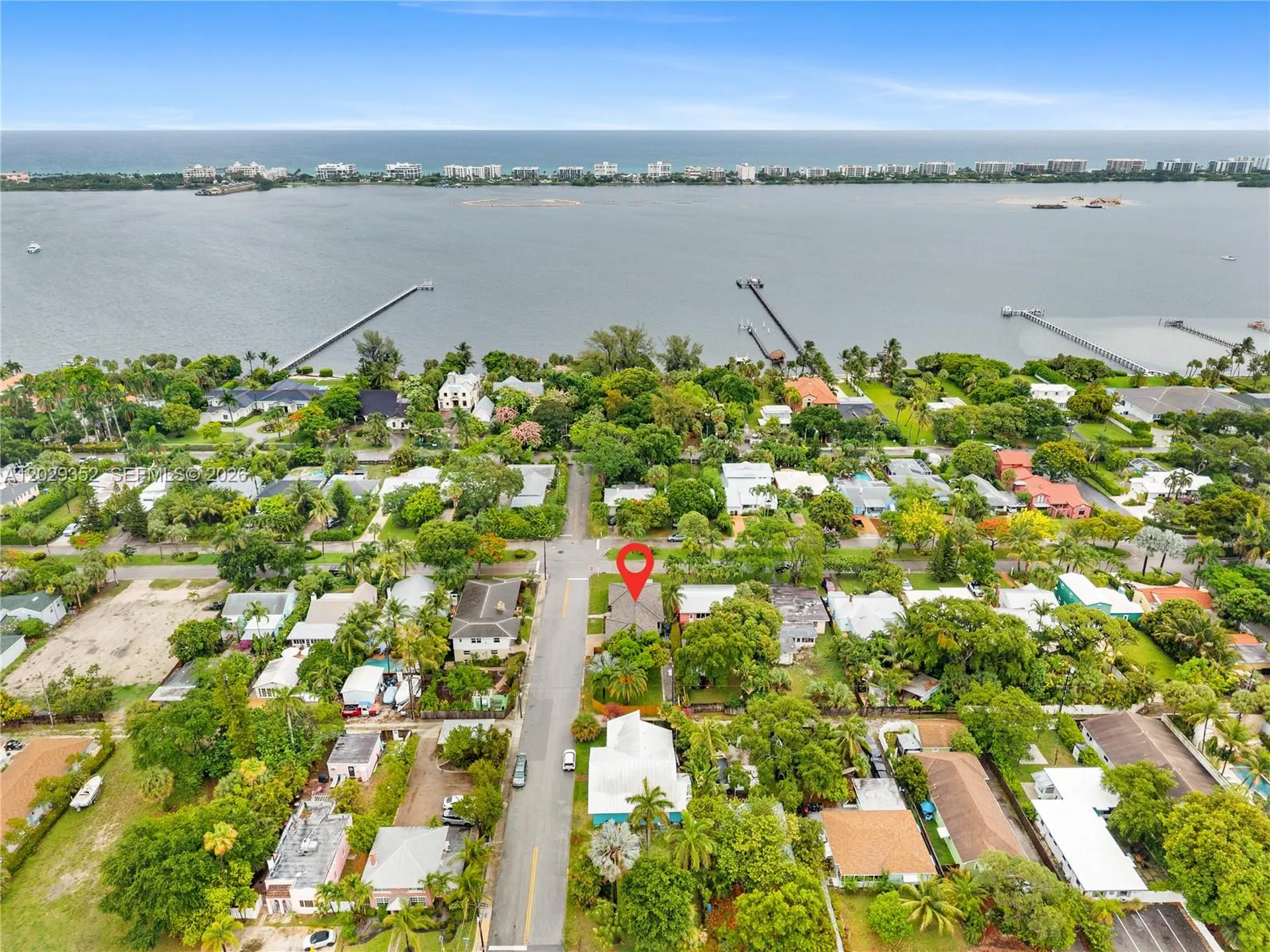 801 S Palmway Lake Worth FL 33460