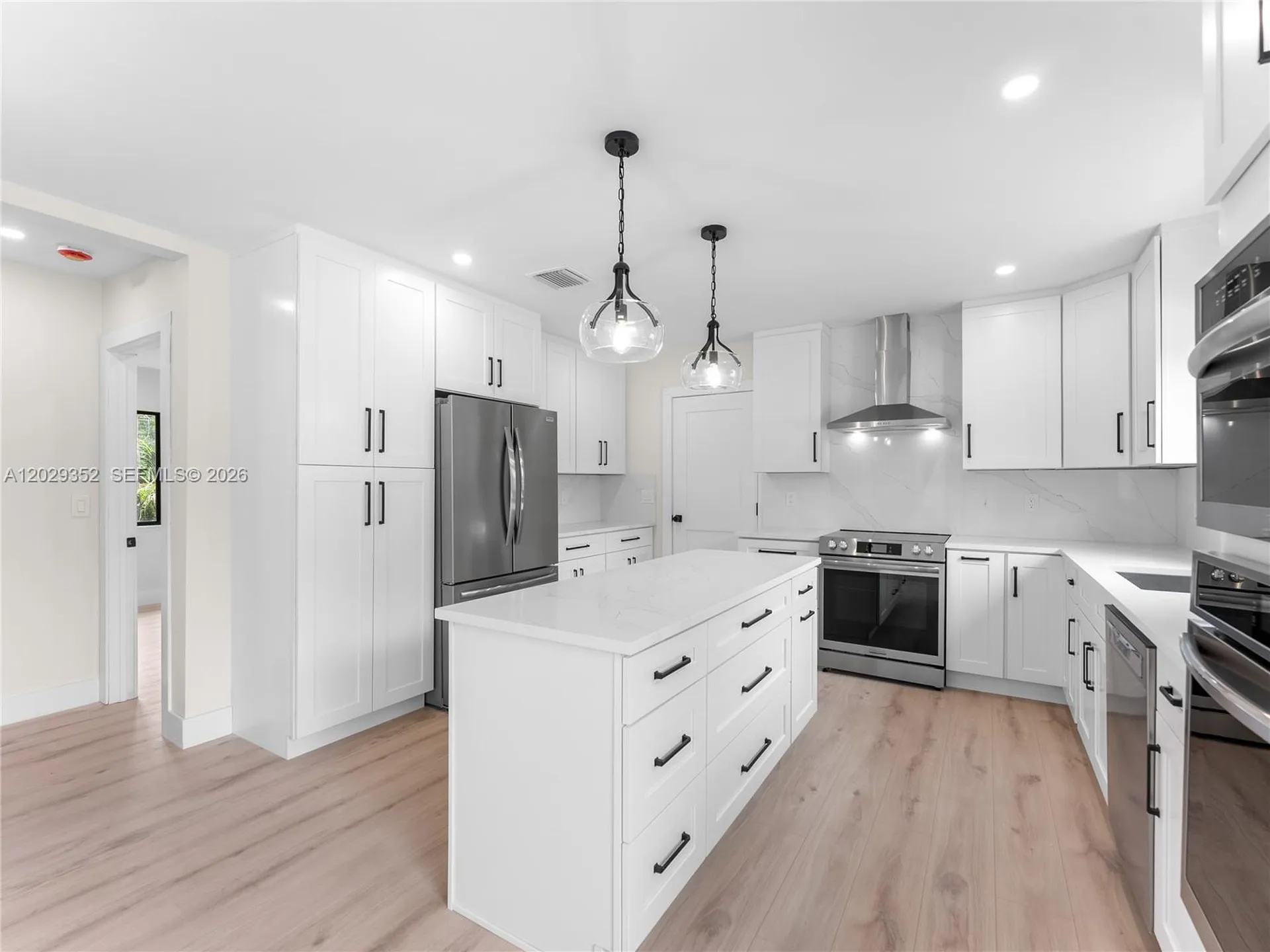 801 S Palmway Lake Worth FL 33460