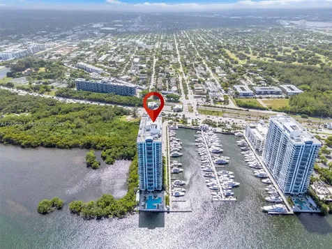 17111 Biscayne Bl North Miami Beach FL 33160