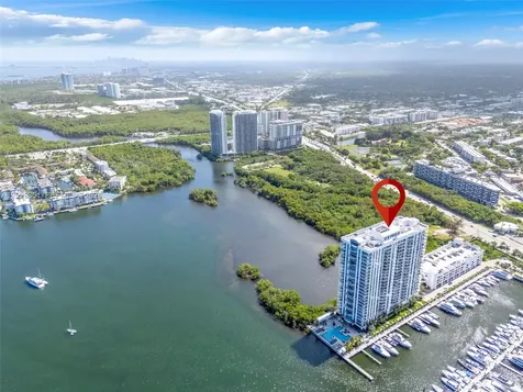 17111 Biscayne Bl North Miami Beach FL 33160