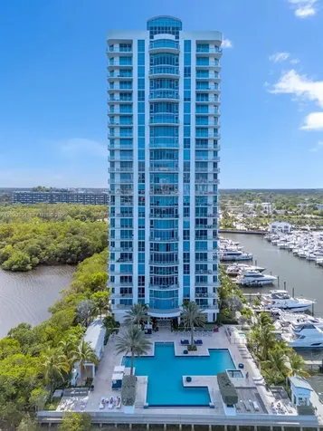 17111 Biscayne Bl North Miami Beach FL 33160