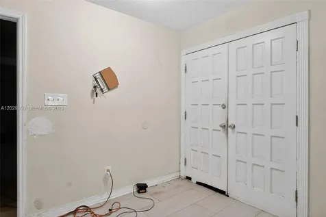 570 N Hart Boulevard Orlando FL 32818