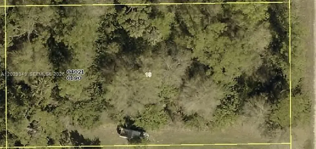 913 E Acacia Avenue Lehigh Acres FL 33972
