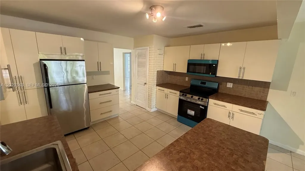 3199 Coral Hills Drive Coral Springs FL 33065