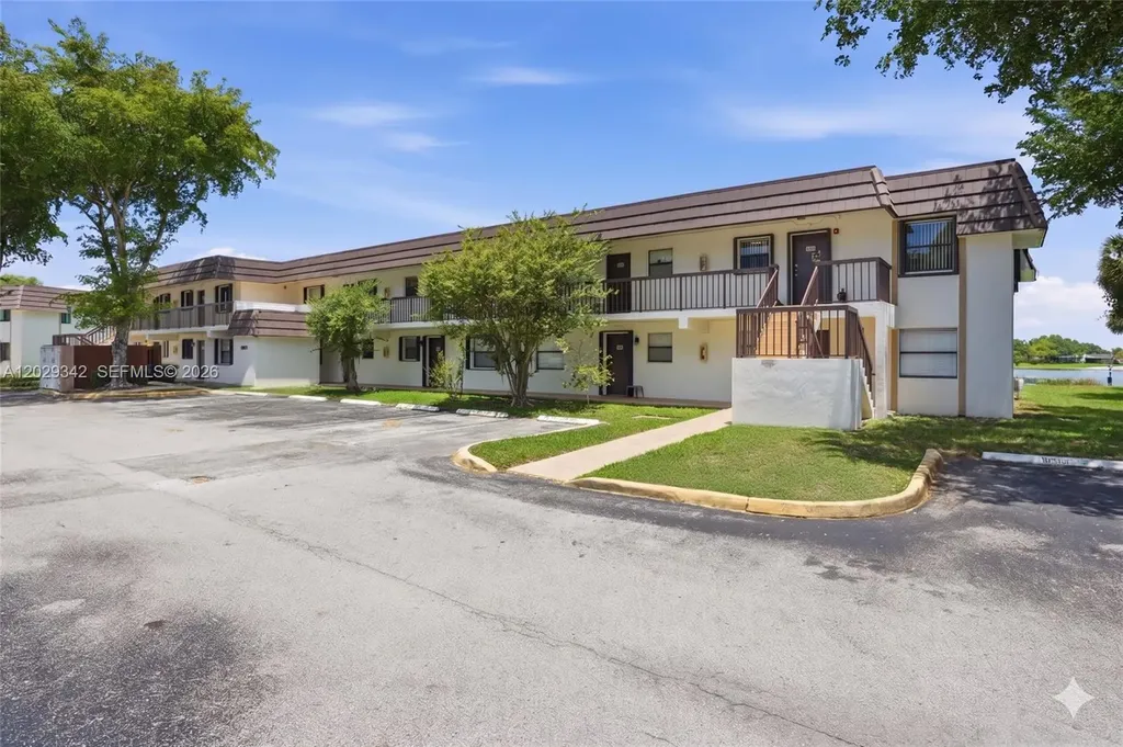 14873 SW 104th Street Miami FL 33196