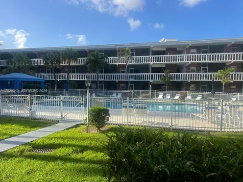 181 NE 14th Avenue Hallandale Beach FL 33009