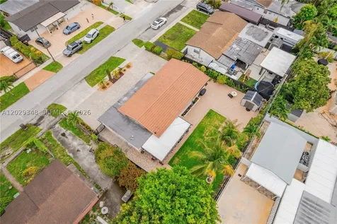 884 W 72nd Place Hialeah FL 33014