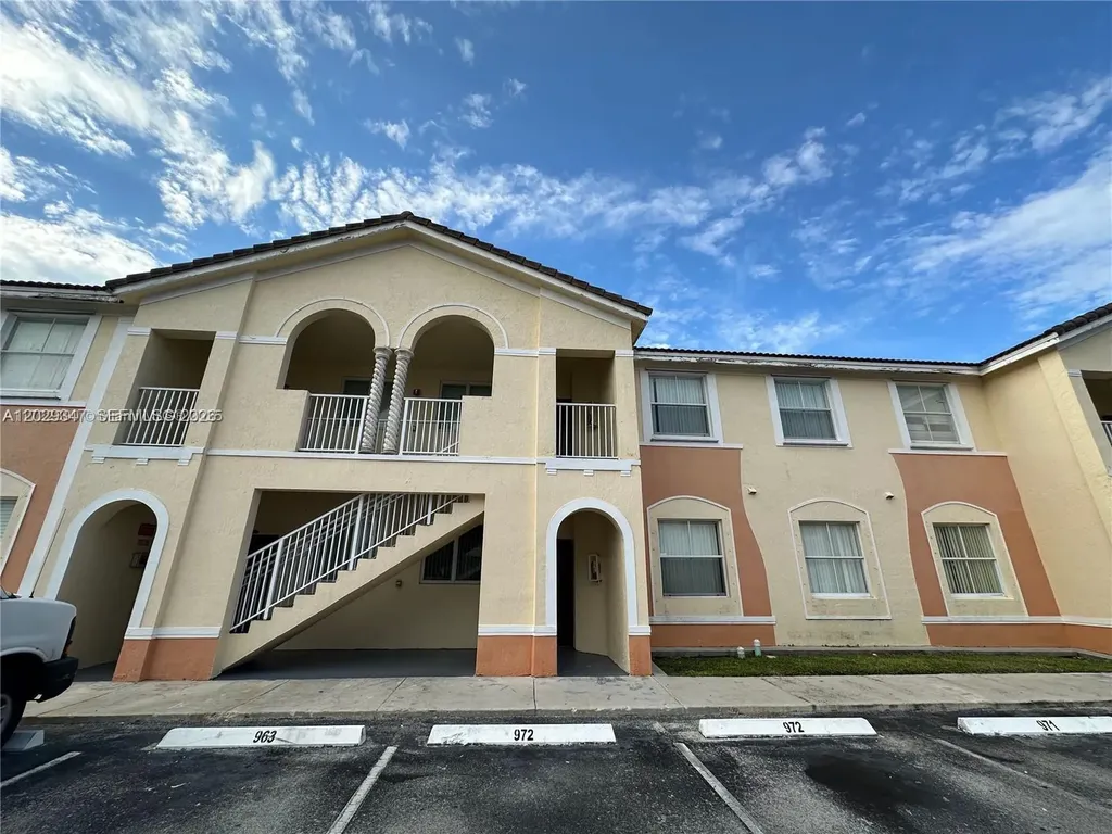1661 SE 29th Court Homestead FL 33035