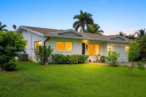 3166 NW 68th Court Fort Lauderdale FL 33309