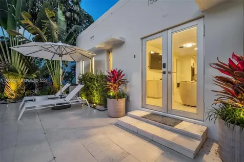 8109 Harding Avenue Miami Beach FL 33141