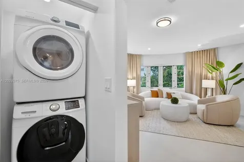 8109 Harding Avenue Miami Beach FL 33141