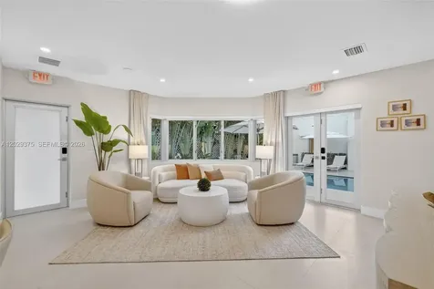 8109 Harding Avenue Miami Beach FL 33141