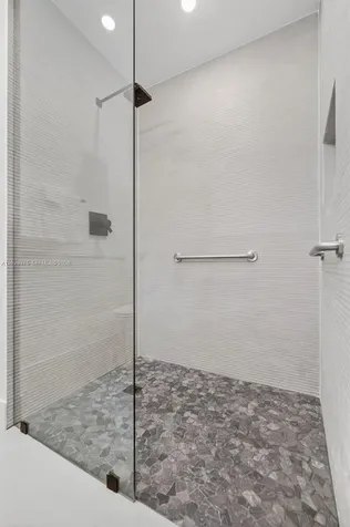 8109 Harding Avenue Miami Beach FL 33141