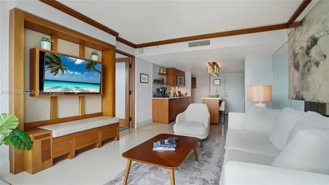6801 Collins Avenue Miami Beach FL 33141