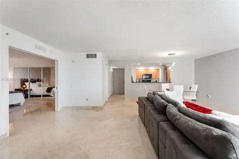 6917 Collins Avenue Miami Beach FL 33141