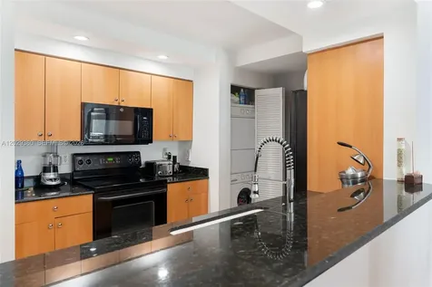 6917 Collins Avenue Miami Beach FL 33141