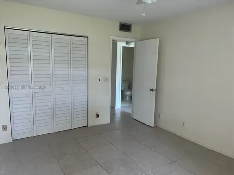 800 SW 131st Avenue Pembroke Pines FL 33027
