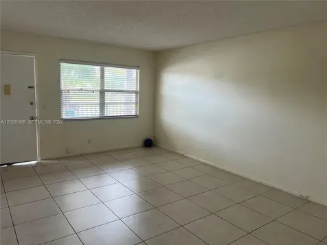 800 SW 131st Avenue Pembroke Pines FL 33027