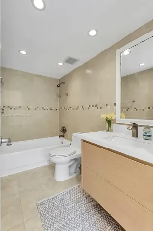 16518 NE 26th Avenue North Miami Beach FL 33160