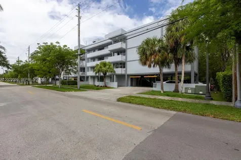 16518 NE 26th Avenue North Miami Beach FL 33160