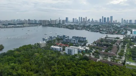 16518 NE 26th Avenue North Miami Beach FL 33160