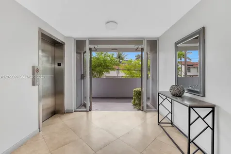 16518 NE 26th Avenue North Miami Beach FL 33160