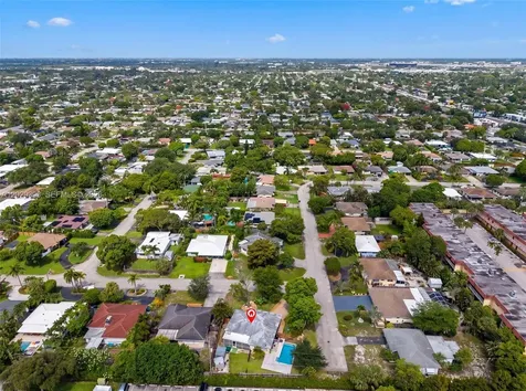 4780 NE 8th Terrace Oakland Park FL 33334