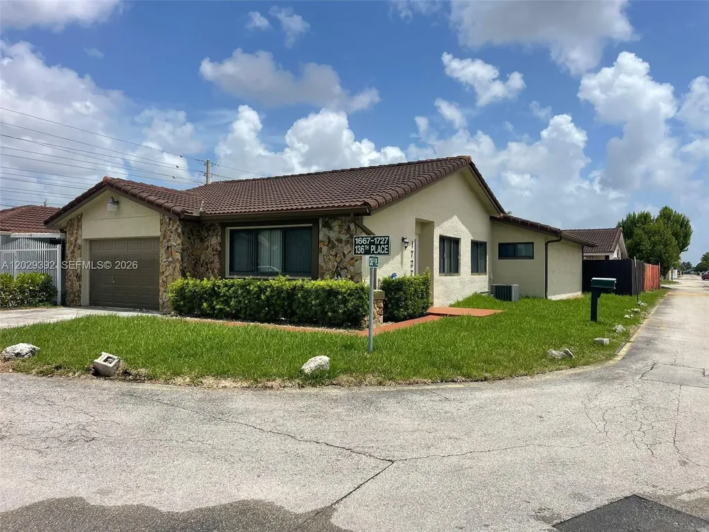 1727 SW 136th Place Miami FL 33175