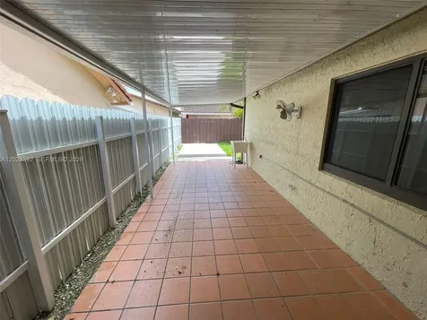 1727 SW 136th Place Miami FL 33175