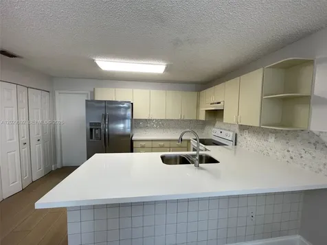 1727 SW 136th Place Miami FL 33175