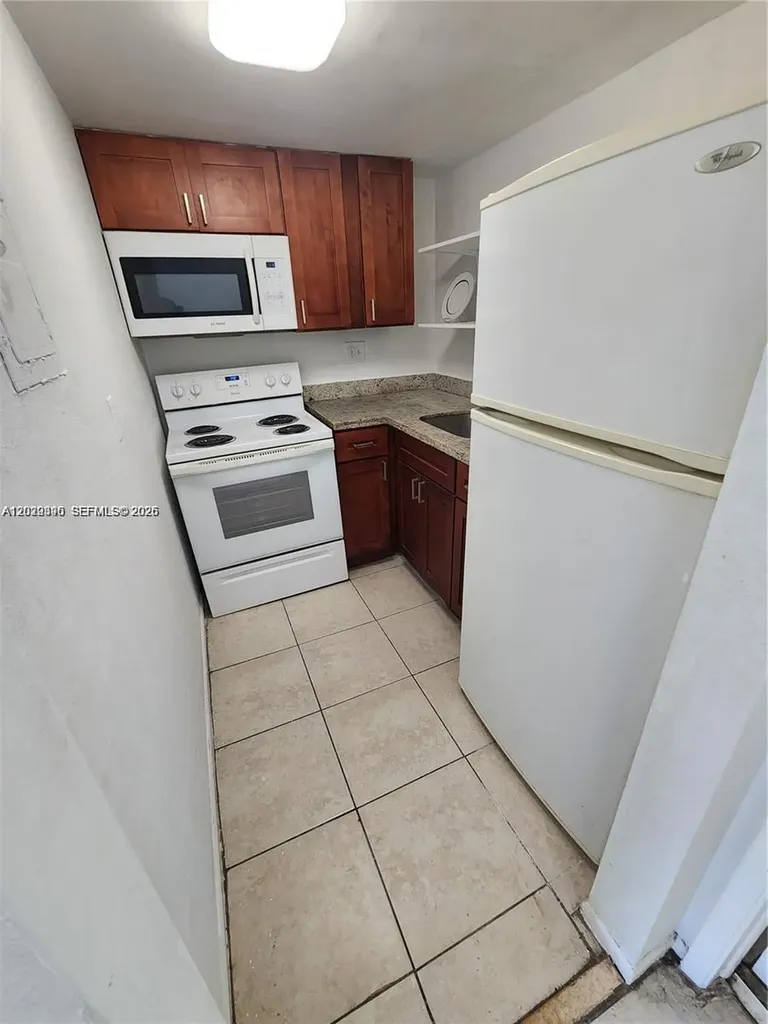 241 SE 9th Avenue Pompano Beach FL 33060