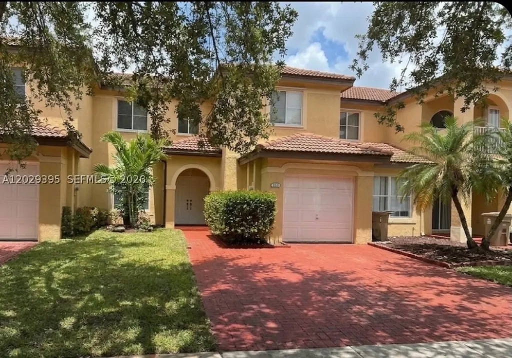 223 Maple Terrace Davie FL 33325